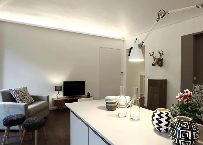 莱特莱斯塔夫人公寓